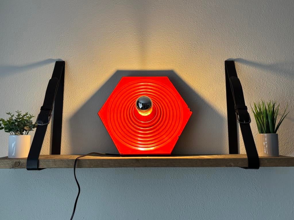 Vintage rode DDR design space age wandlamp VEB Leuchtenbau, Huis en Inrichting, Lampen | Wandlampen, Ophalen of Verzenden, Gebruikt