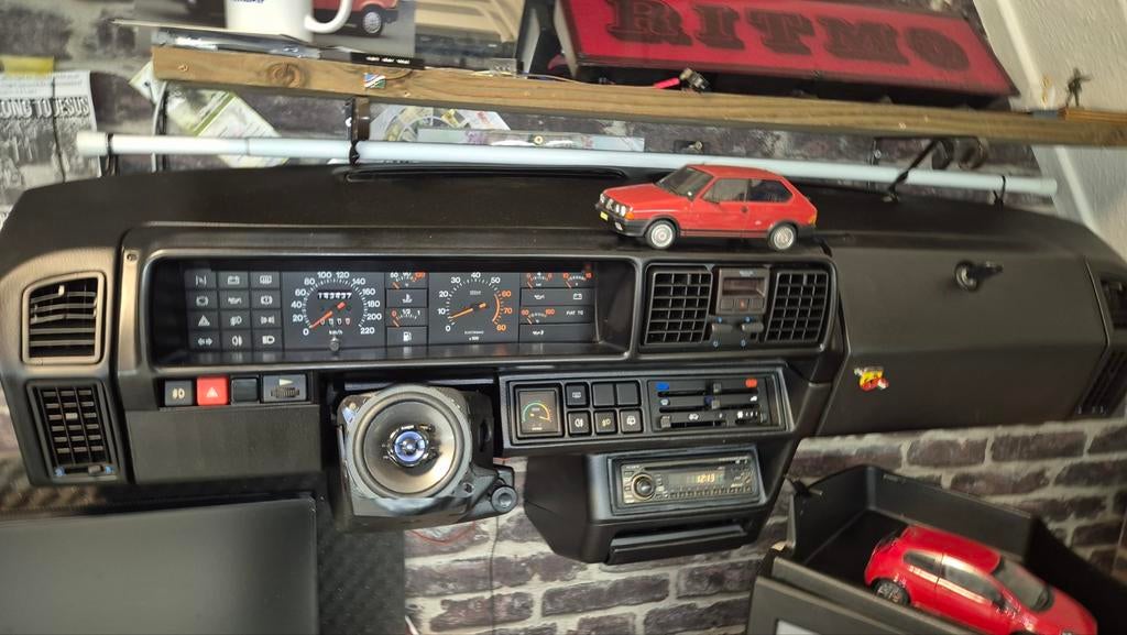 Fiat Ritmo 130 TC Abarth dashboard, Ophalen of Verzenden