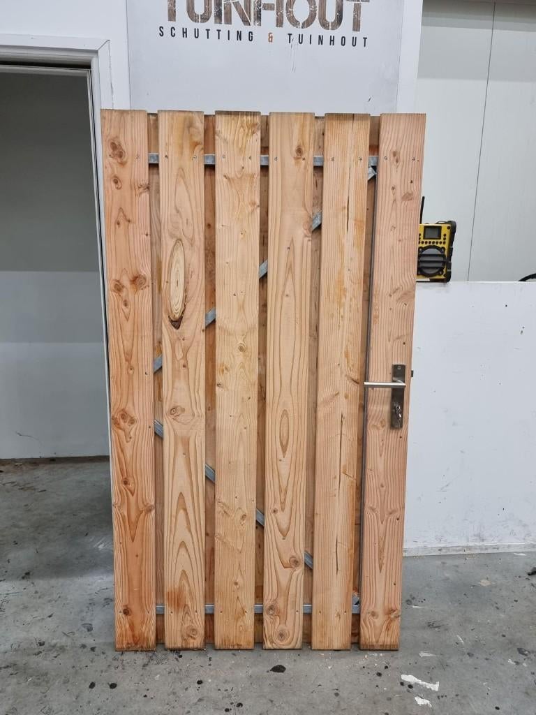 Douglas poort | Douglas Tuindeur - inclusief slot, Ophalen, 100 tot 150 cm, Zo goed als nieuw, Draaipoort