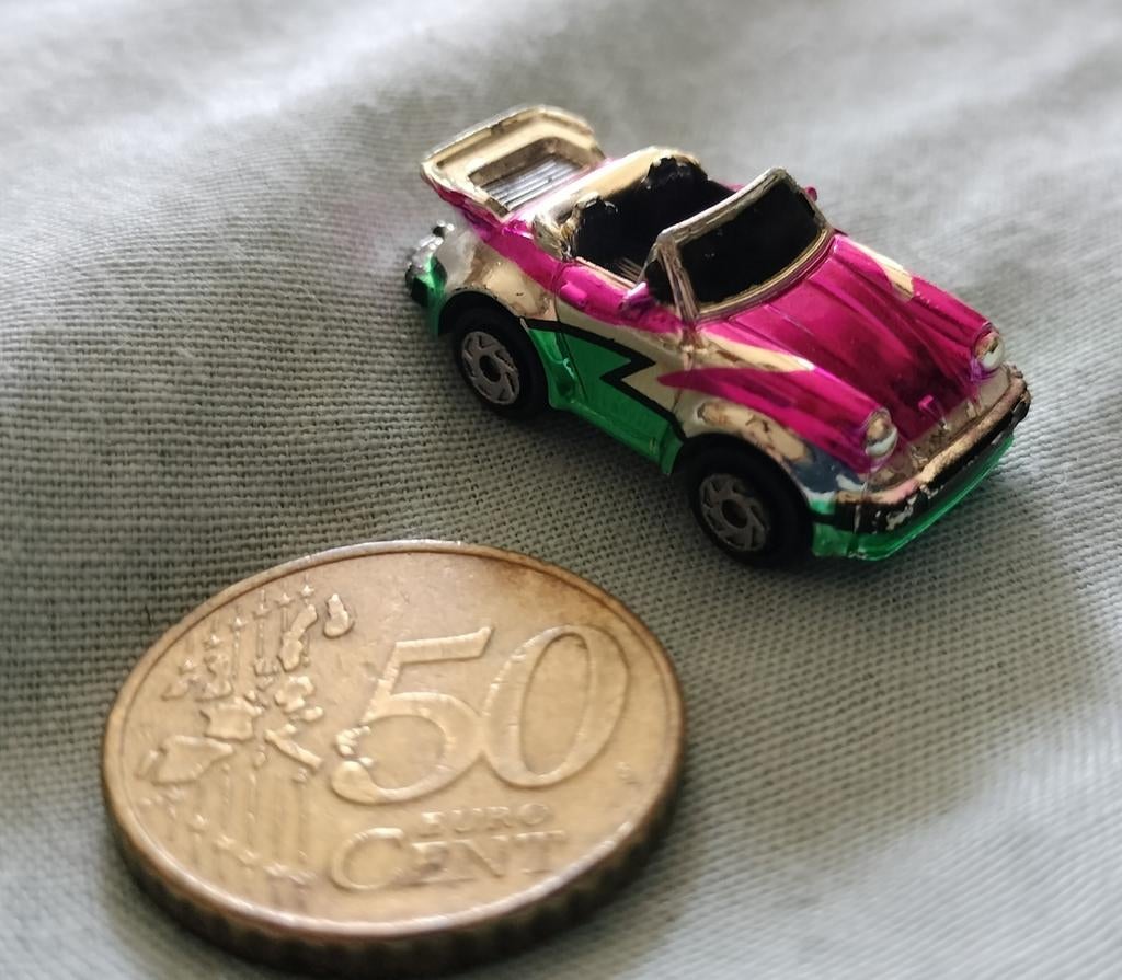 PORSCHE 911 CABRIO, vintage MICRO MACHINES, Hobby en Vrije tijd, Modelauto's | Overige schalen, Ophalen of Verzenden, Zo goed als nieuw