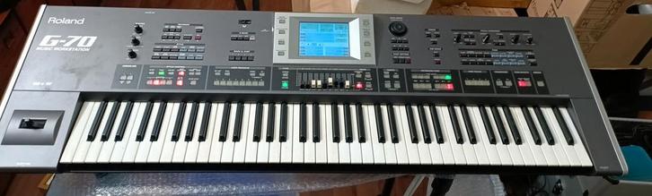 Roland G70 keyboard workstation, Muziek en Instrumenten, Keyboards, Gebruikt, 76 toetsen, Roland, Aanslaggevoelig, Midi-aansluiting