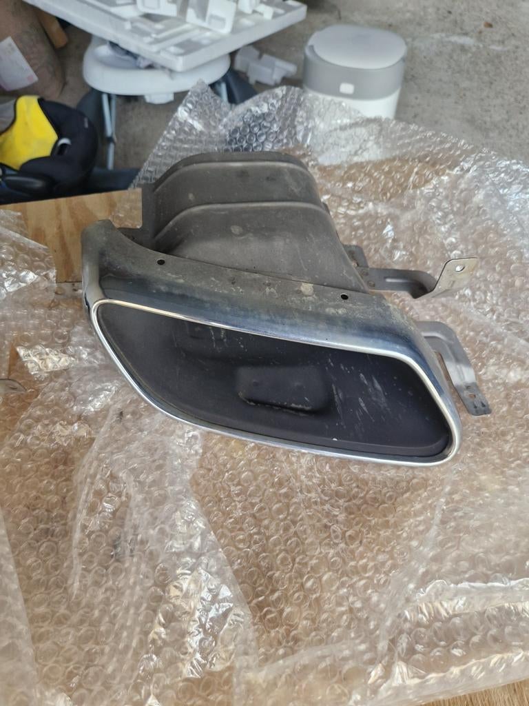 Uitlaateindstuk Volvo V60 (2019) - Origineel, Ophalen of Verzenden, Volvo