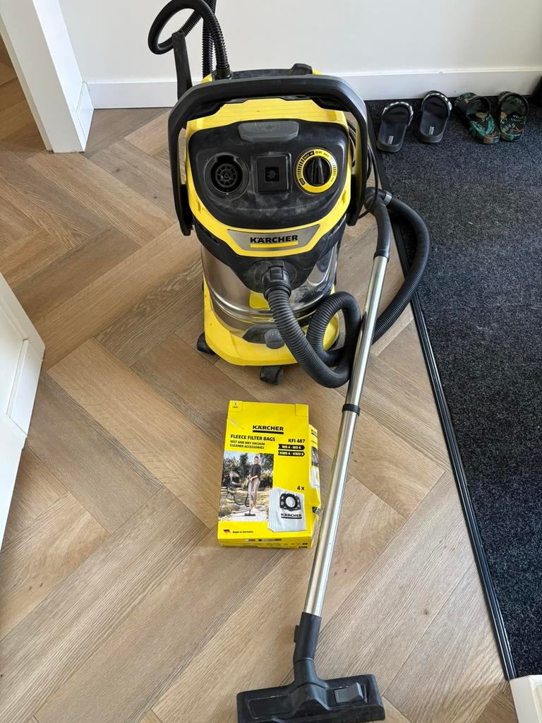 Karcher WD 6 P S V-30/6/22/T, Doe-het-zelf en Verbouw, Reinigingsmachines, Ophalen, Zo goed als nieuw
