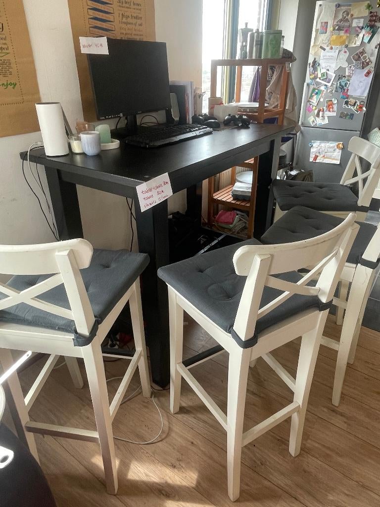 High table and high chairs, Ophalen, Gebruikt