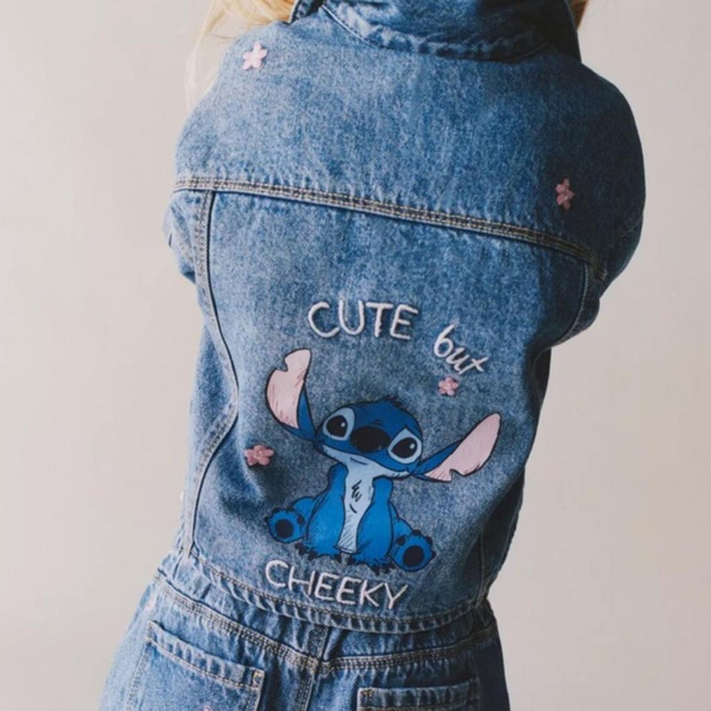 Zara Lilo & Stitch spijkerjasje maat 98, Ophalen of Verzenden, Zo goed als nieuw, ZARA, Meisje
