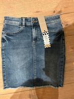 Pieces denim rokje XS nieuw met kaartje, Kleding | Dames, Rokken, Blauw, Nieuw, Ophalen of Verzenden, Maat 34 (XS) of kleiner