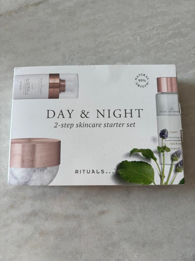 Rituals day & night skincare starter set, Ophalen, Zo goed als nieuw, Gehele gezicht