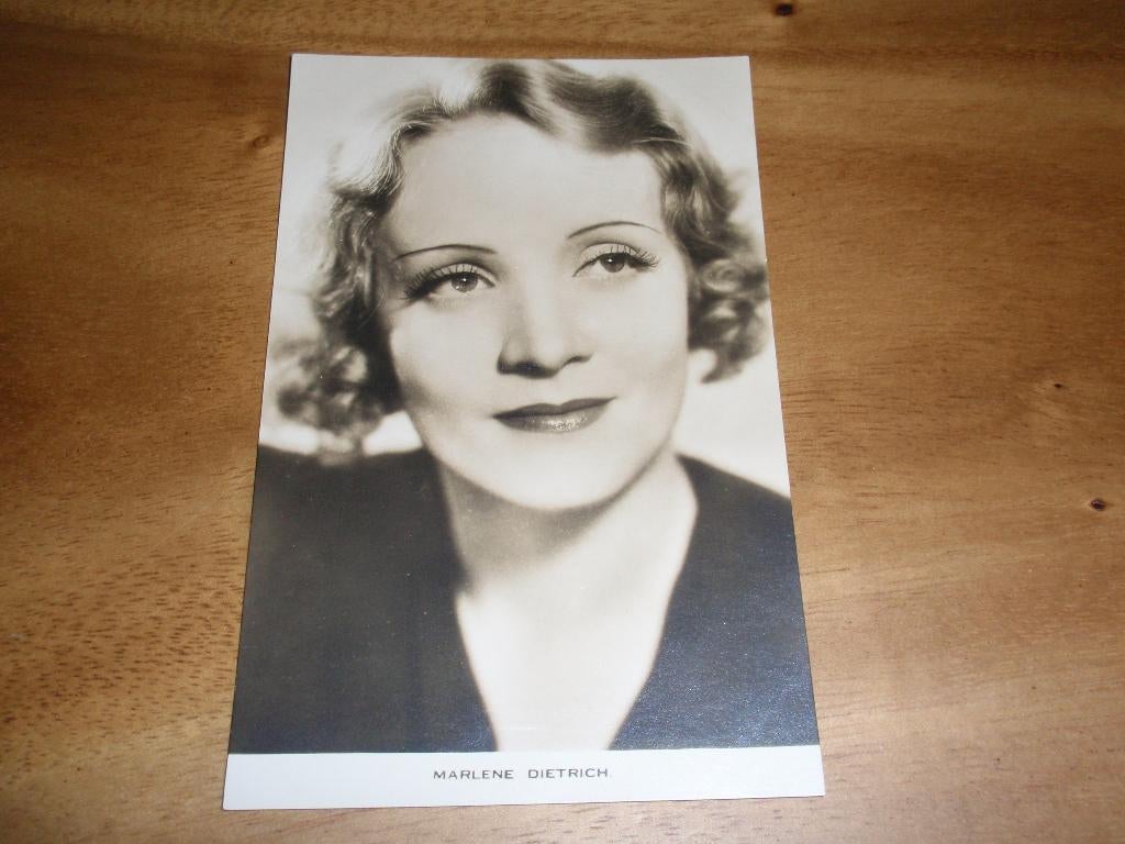 Marlene Dietrich Actrice Zangeres, Verzenden, 1940 tot 1960, Ongelopen, Sterren en Beroemdheden