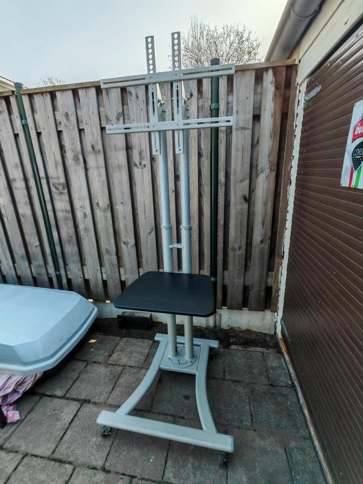 Professionele TV stand, alle tvs aan te sluiten, Audio, Tv en Foto, Professionele Audio-, Tv- en Video-apparatuur, Audio, Ophalen of Verzenden