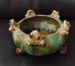 Antieke aardewerk pot met kikkers, Verzenden