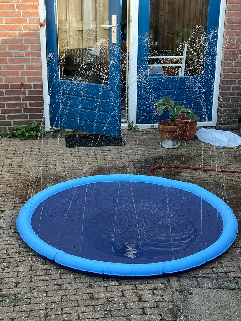 Honden water sproeier - Nieuw in zak, Dieren en Toebehoren, Hondenspeelgoed, Ophalen of Verzenden, Nieuw, Waterspeelgoed