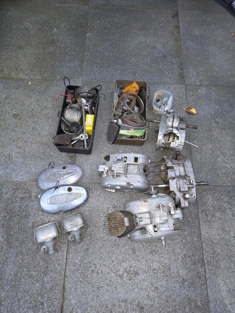 Enkel jlo piano motorblokken en diverse onderdelen, Ophalen, Gebruikt, Overige typen, Overige merken