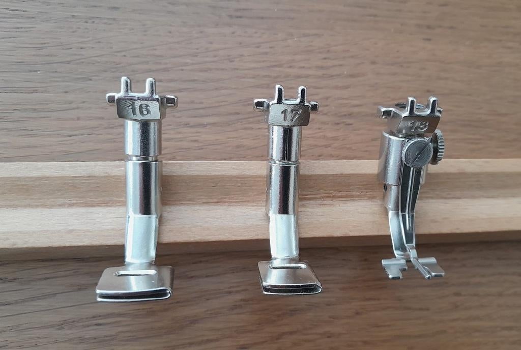 Bernina naaivoeten 16, 17 en 18, Ophalen, Zo goed als nieuw, Naaimachine, Bernina