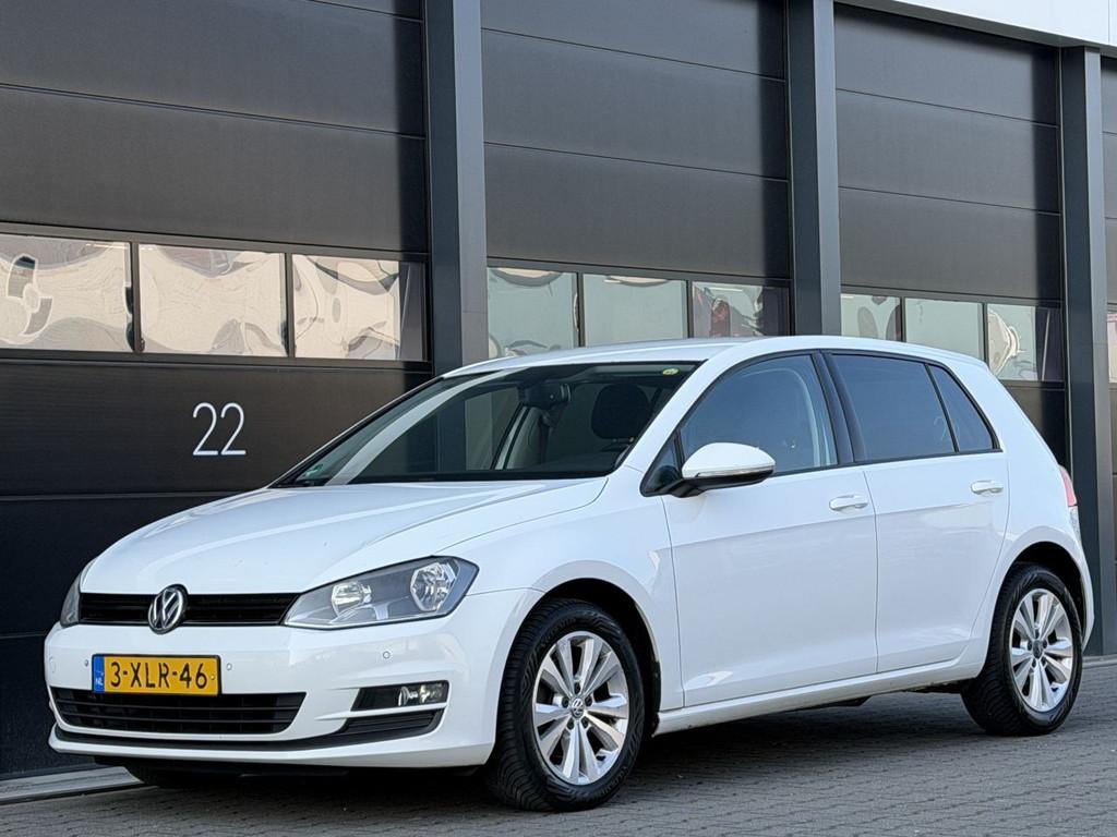 Volkswagen Golf 1.6 TDI Navi Clima Euor-6 AUTOMAAT, 4 cilinders, 1239 kg, Wit, Origineel Nederlands