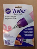 Nieuw: Wilton twist quick coupler, Hobby en Vrije tijd, Taarten en Cupcakes maken, Ophalen of Verzenden, Nieuw