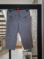 Te koop dames kniebroek, merk Object, maat 38, kleur grijs., Maat 38/40 (M), Object, Ophalen of Verzenden, Zo goed als nieuw