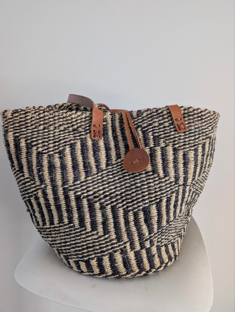 Gevlochten shopper tas met leren hengsels, Sieraden, Tassen en Uiterlijk, Tassen | Damestassen, Ophalen of Verzenden