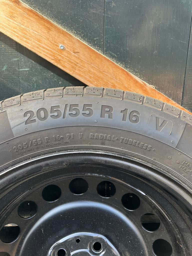 Nieuwe Continental band met velg 205/55 R16, Auto-onderdelen, Banden en Velgen, 16 inch, Banden en Velgen, Nieuw, Personenwagen