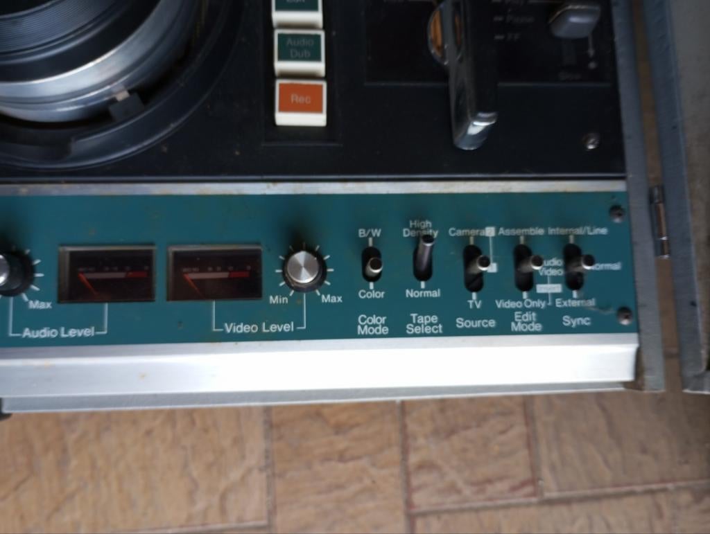 Video/band recorder National coulour VTR,nv-3160, Audio, Tv en Foto, Professionele Audio-, Tv- en Video-apparatuur, Ophalen, Video