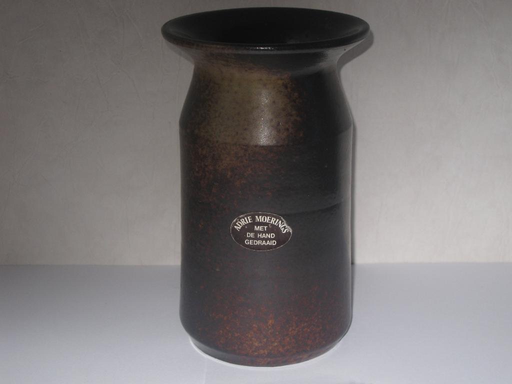 Vaas Adrie Moerings Pottenbakker Gouda  Handgedraaid, Ophalen of Verzenden