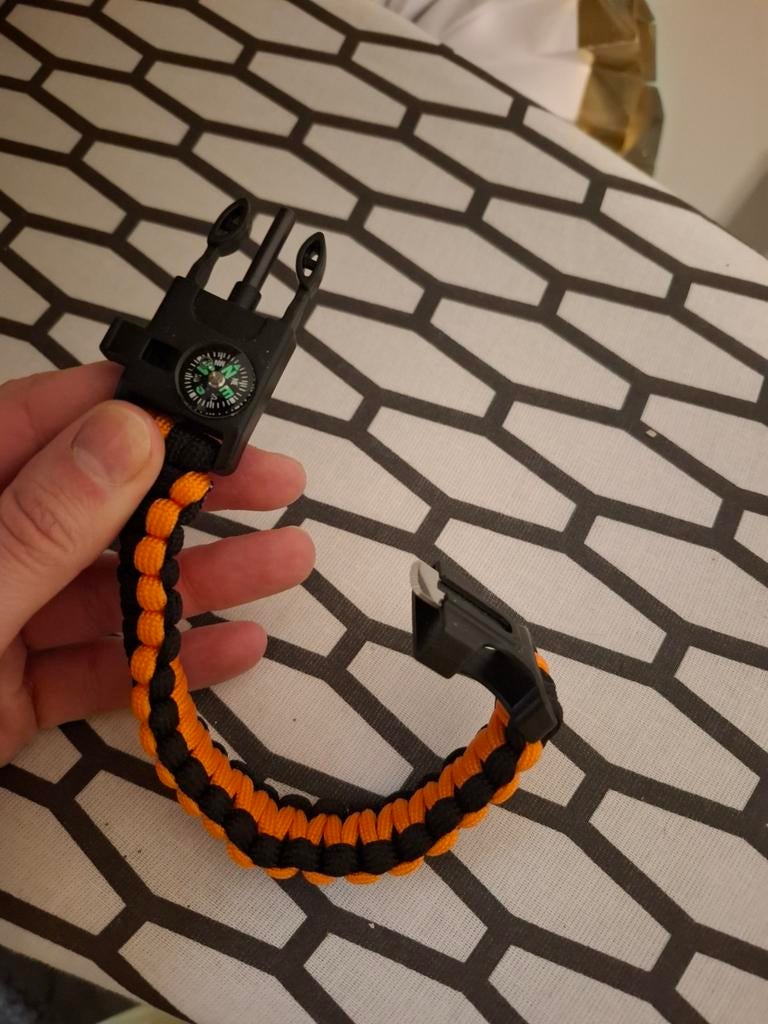 Survival Armband met Kompas en Mes - Oranje/Zwart, Ophalen of Verzenden, Nieuw, Oranje, Overige materialen