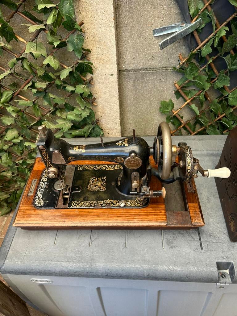 Te koop: Antieke Singer Naaimachine, Antiek en Kunst, Antiek | Naaimachines, Ophalen