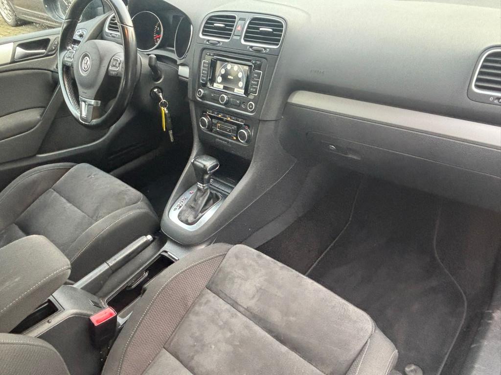 Volkswagen Golf 1.4 TSI Highline AUTOMAAT 5 DEURS / DEALER O, Auto's, Volkswagen, Euro 5, Gebruikt, Zwart, 4 cilinders