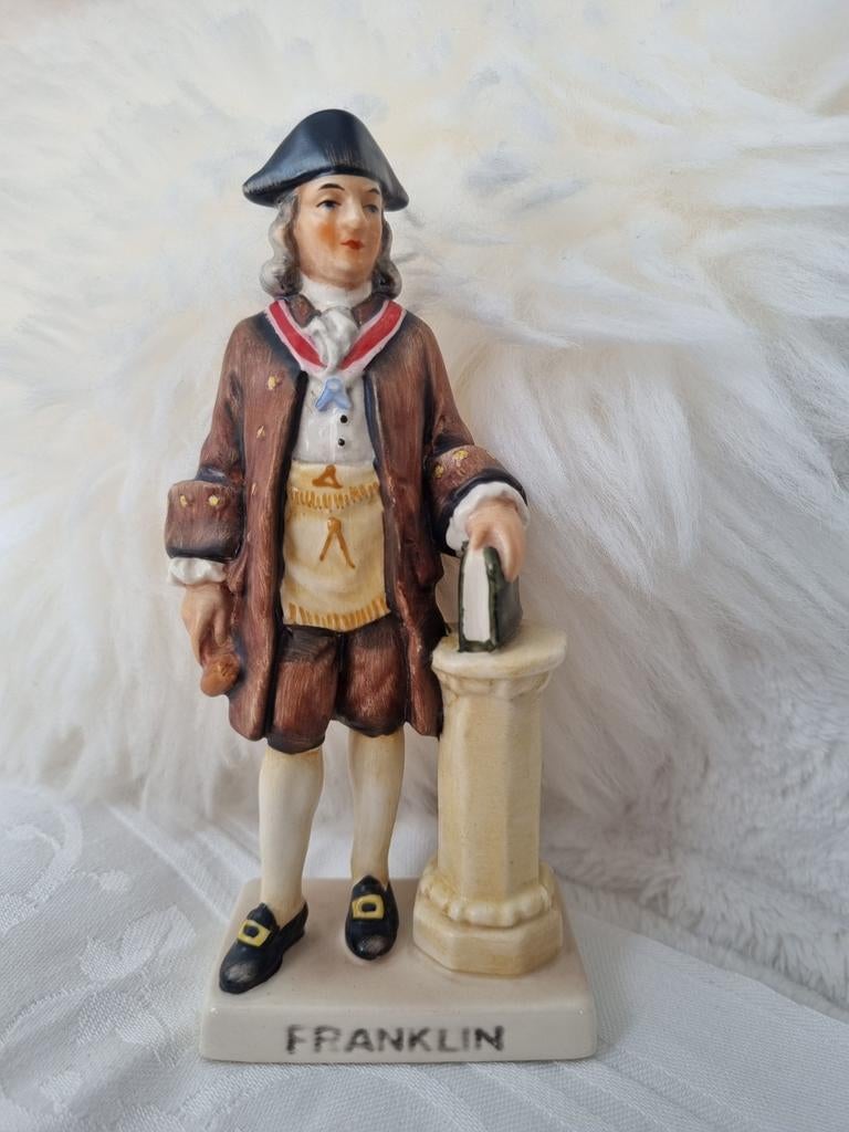 Goebel beeldje van Benjamin Franklin, Verzamelen, Beelden en Beeldjes, Ophalen of Verzenden, Zo goed als nieuw, Dier