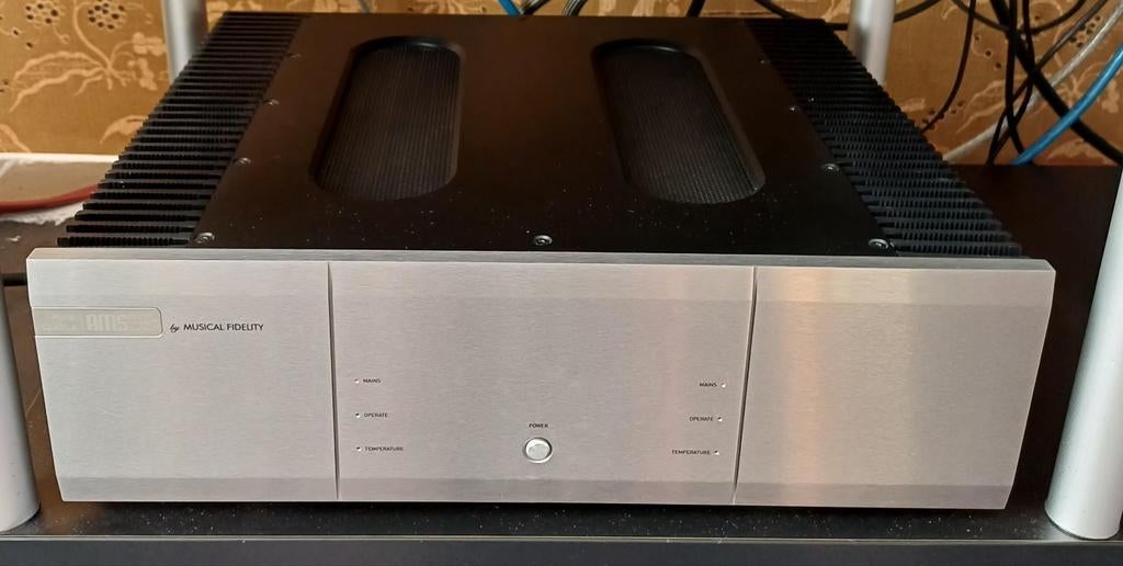Musical Fidelity AMS35p  klasse A eindversterker, Audio, Tv en Foto, Versterkers en Receivers, Ophalen, Zo goed als nieuw, 120 watt of meer