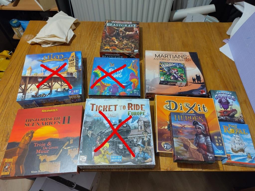 Verscheidene Bordspellen, Hobby en Vrije tijd, Gezelschapsspellen | Bordspellen, Vijf spelers of meer, Ophalen of Verzenden, Gebruikt