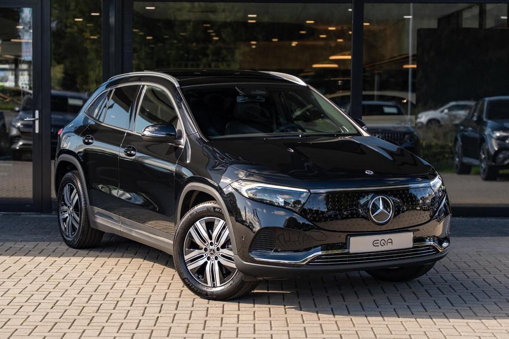 Mercedes-Benz EQA 250+ Business Solution Luxury 71 kWh | Pan, Auto's, Mercedes-Benz, 550 km, Zwart, 445 min, Zwart