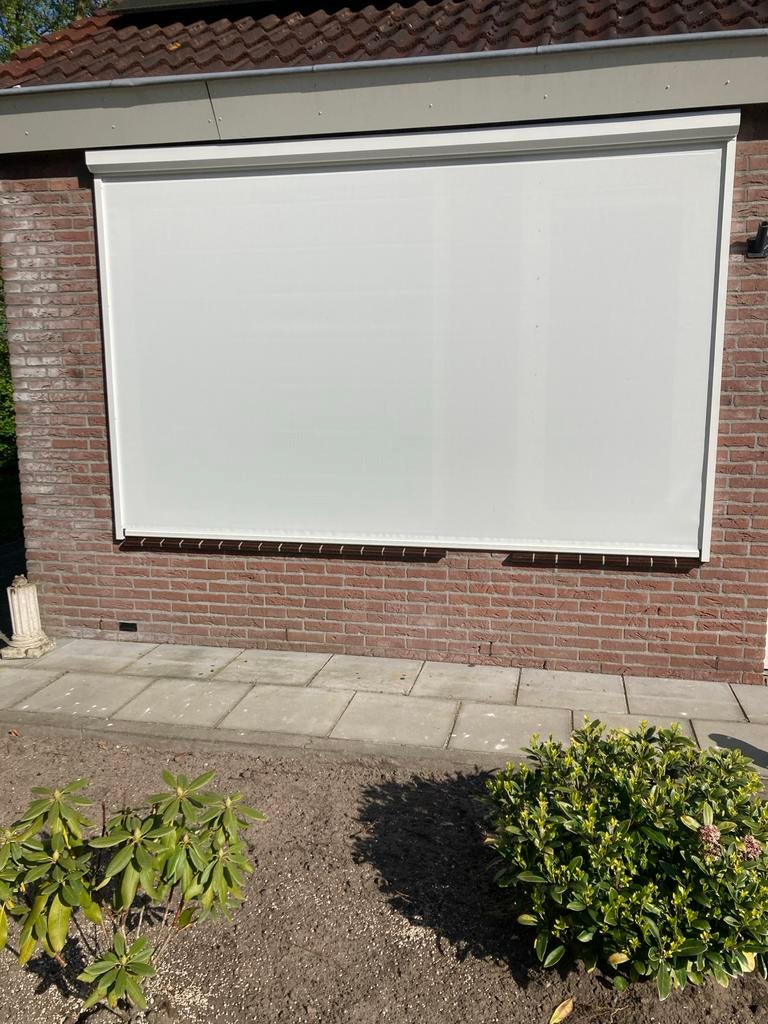 Elektrisch screen 200x310 cm, Elektrisch, Ophalen of Verzenden, 300 cm of meer, Screen