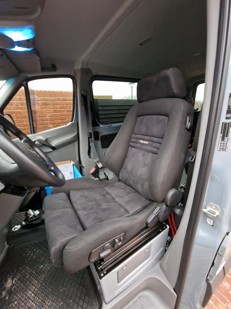 Recaro Ergomed KBA 90400 stoel met slede en draaiplateau, Auto-onderdelen, Ophalen, Gebruikt, Universele onderdelen