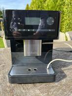Miele CM6 koffiemachine, Ophalen, Afneembaar waterreservoir, Gebruikt, 10 kopjes of meer