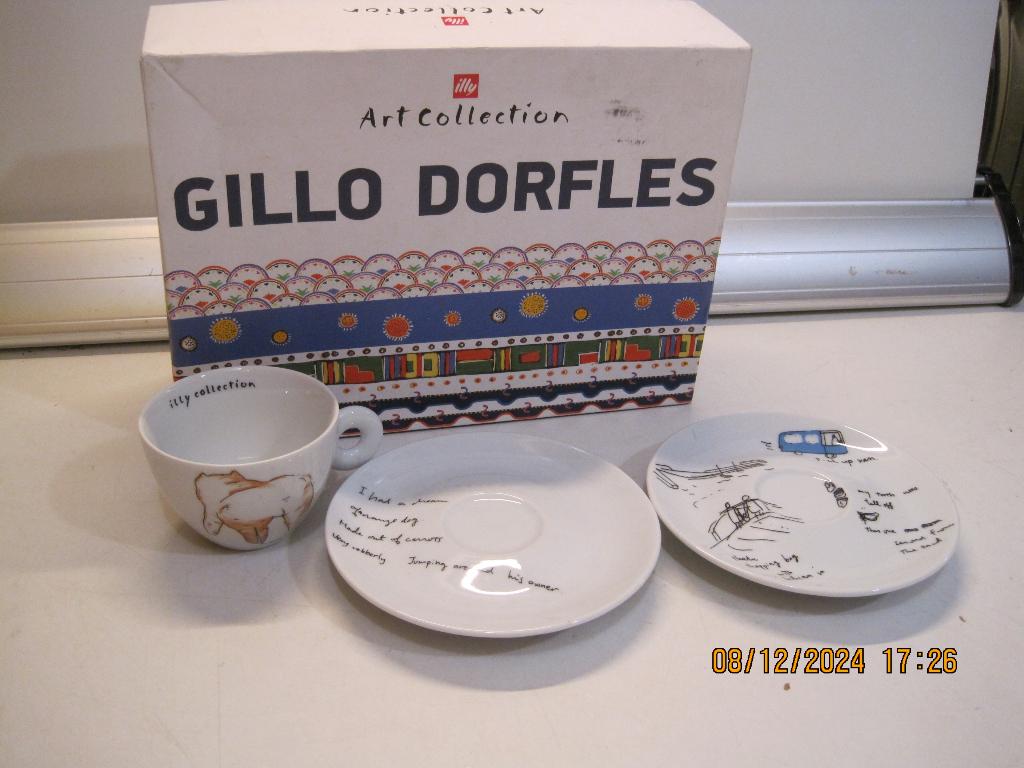 illy 2003 1 kopje met chip (324), Huis en Inrichting, Keuken | Servies, Gebruikt, Ophalen of Verzenden, Overige stijlen, Kop(pen) en/of Schotel(s)
