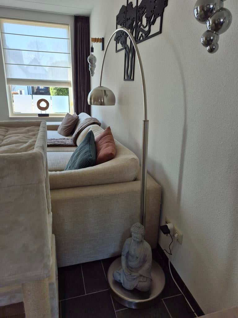 Beweegbare vloerlamp, Huis en Inrichting, Ophalen, Zo goed als nieuw, 150 tot 200 cm
