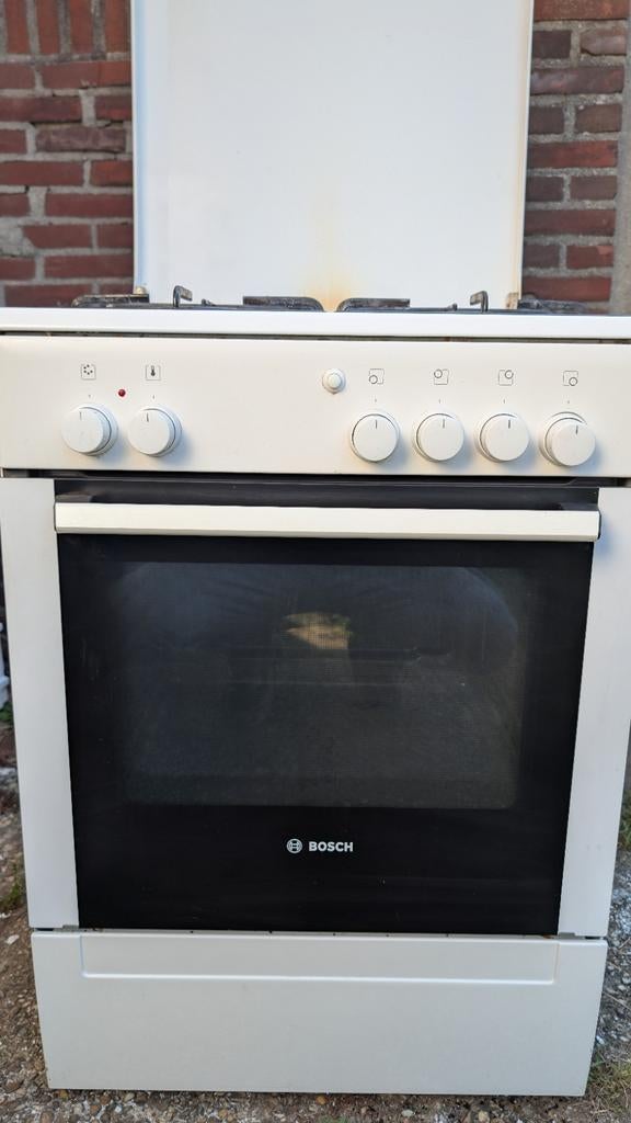 Bosch gasfornuis met elektrische oven, Witgoed en Apparatuur, Fornuizen, Gebruikt, Gas, Vrijstaand, 85 tot 90 cm