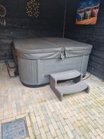 Jacuzzi met Trap en Afdekkoffer, Tuin en Terras, Bubbelbaden en Hottubs, Ophalen of Verzenden, Gebruikt, Trap