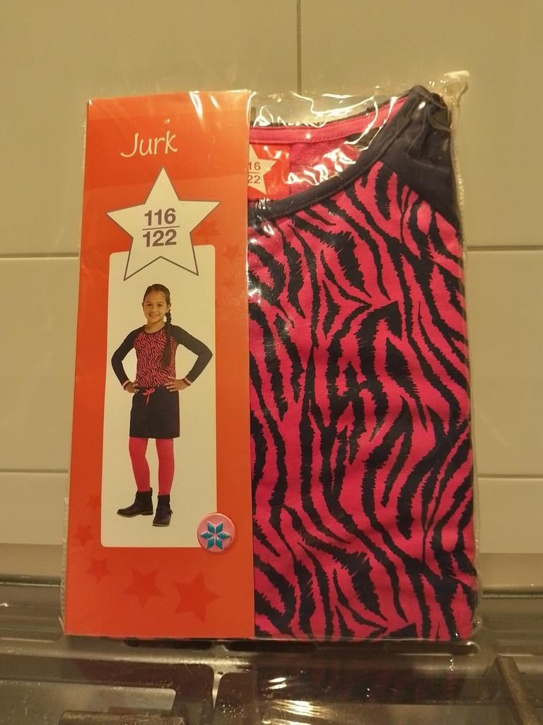 Heel leuk jurkje , Maat 116/122 , Nieuw!!!, Kinderen en Baby's, Kinderkleding | Maat 116, Ophalen of Verzenden, Nieuw, Meisje