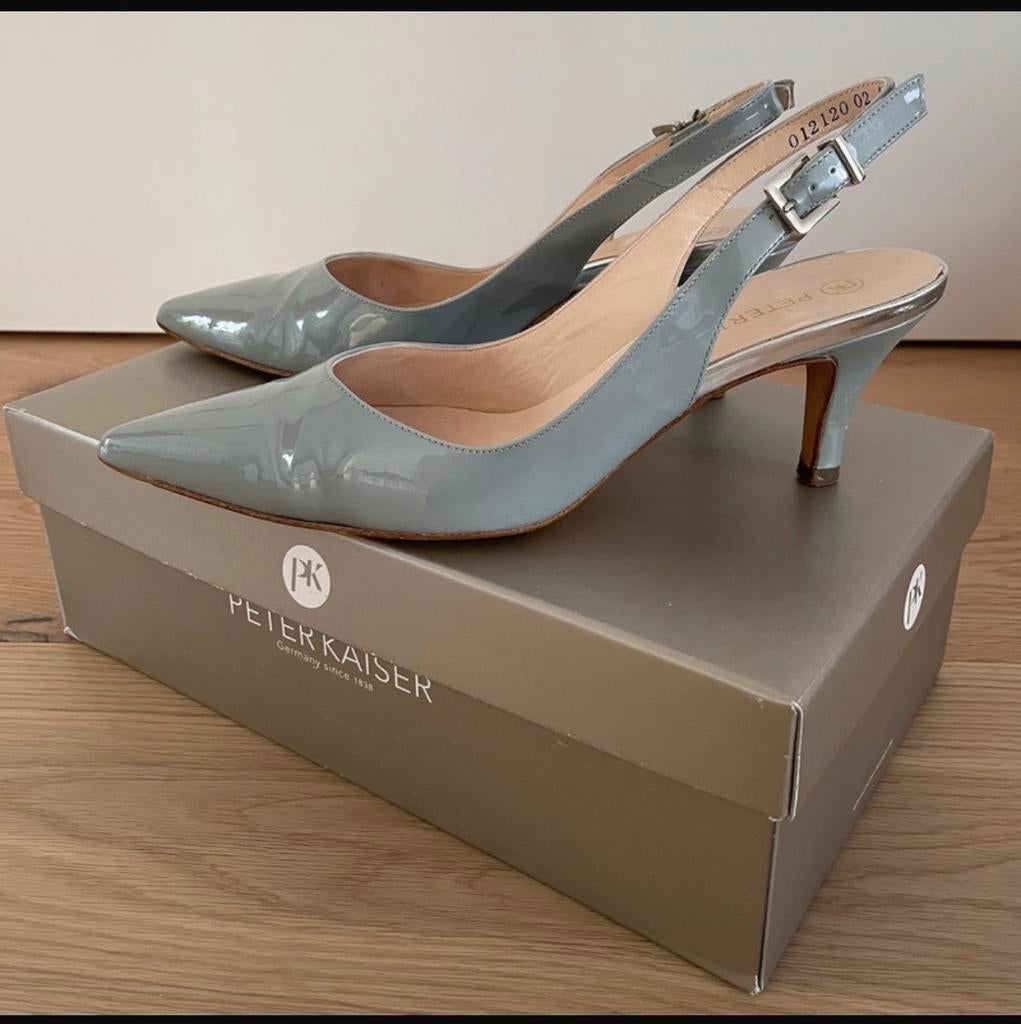 Peter Kaiser Pumps - Lichtblauw Lakleer - Maat 37, Kleding | Dames, Schoenen, Ophalen of Verzenden, Zo goed als nieuw, Blauw, Pumps