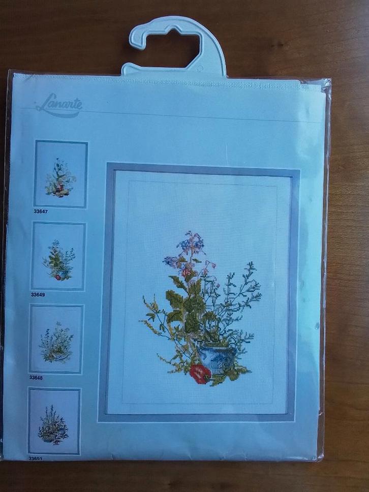 Lanarte borduurpakket " Kruiden", Hobby en Vrije tijd, Borduren en Borduurmachines, Nieuw, Borduurpakket, Handborduren, Ophalen of Verzenden