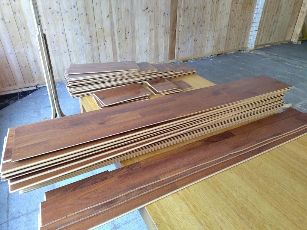 Laminaat vloerdelen, ca. 7,5m2, Ophalen, 50 tot 150 cm, 10 m² of meer, 10 tot 30 cm