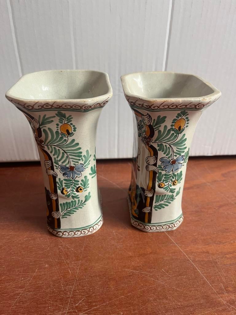 Set van 2 handgeschilderde Delfts blauwe vazen, Antiek en Kunst, Ophalen