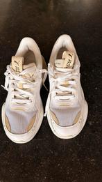 Puma RS-X sneakers wit met beige details, Wit, Ophalen of Verzenden, Sneakers of Gympen, Gedragen