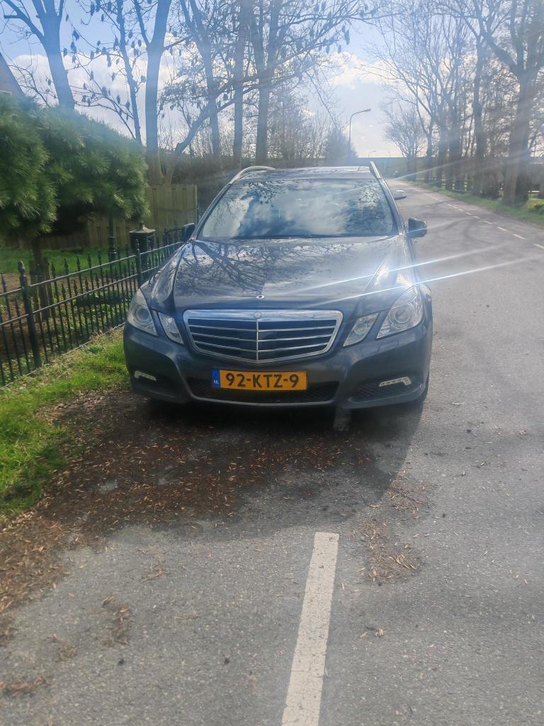 Mercedes-Benz E-Klasse 3.0 CDI E350 Estate AUT 2010 Grijs, Automaat, Achterwielaandrijving, Zwart, 2987 cc