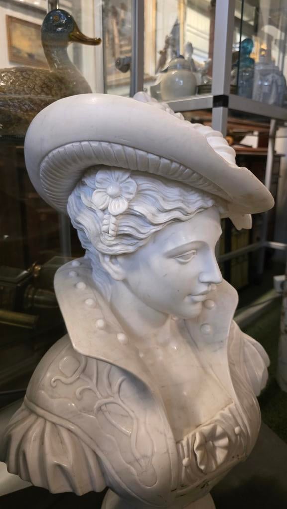 Zeer grote en zware antiek marmeren buste, Ophalen, Buste, 50 - 100 cm, Handgemaakt