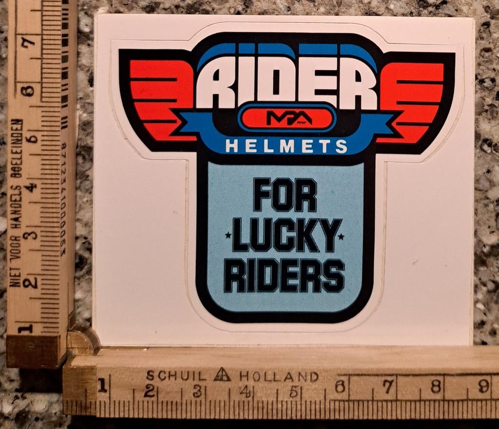 Vintage sticker Rider Helmets helm for Lucky riders brommer, Ophalen of Verzenden, Zo goed als nieuw
