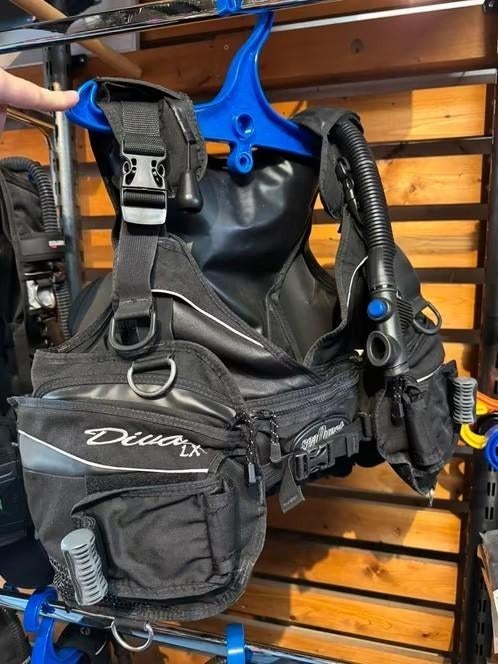 Semi wing trimvest seaquest diva lx loodgeintegreerd maat ML, Watersport en Boten, Duiken, Gebruikt, Trimvest of Wing, Ophalen of Verzenden