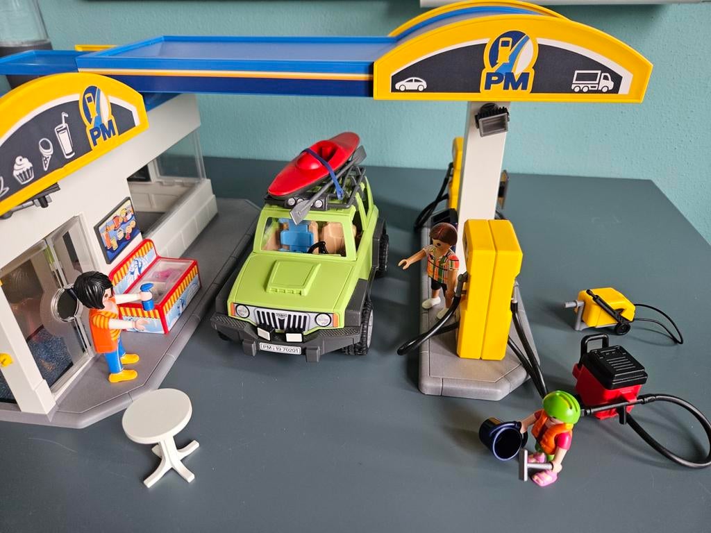 Playmobil 70201 tankstation met auto zo goed als nieuw, Ophalen, Zo goed als nieuw, Complete set