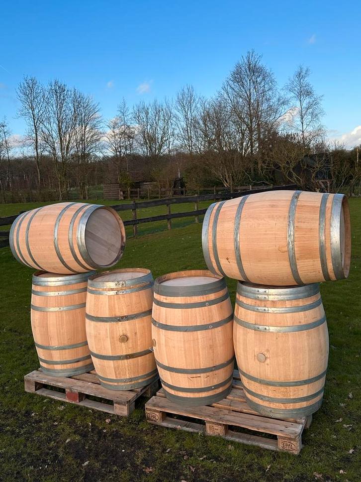 Decoratief eikenhouten wijnvat, Tuin en Terras, Regentonnen, Zo goed als nieuw, Hout, 150 liter of meer, Ophalen